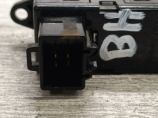 bontott DAEWOO TACUMA Bal hátsó Ablakemelő Kapcsoló