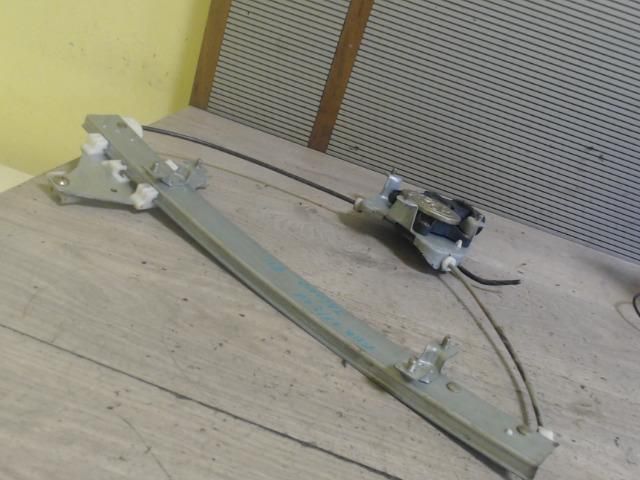 bontott DAEWOO TACUMA Bal hátsó Ablakemelő Szerkezet (Elektromos)