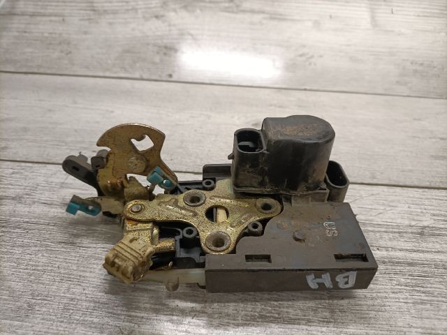 bontott DAEWOO TACUMA Bal hátsó Ajtózár