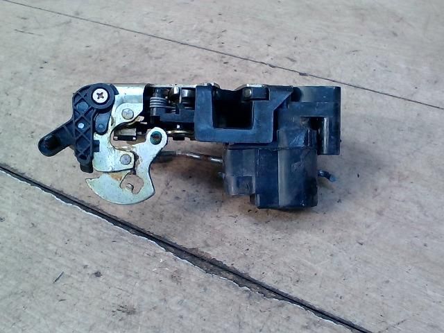 bontott DAEWOO TACUMA Bal hátsó Ajtózár