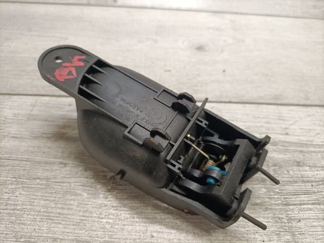 bontott DAEWOO TACUMA Bal hátsó Belső Kilincs