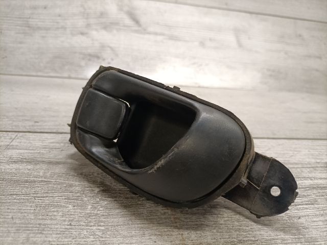 bontott DAEWOO TACUMA Bal hátsó Belső Kilincs