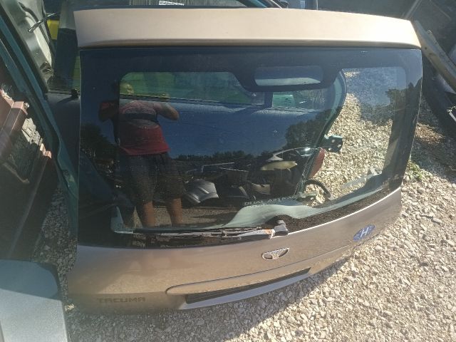 bontott DAEWOO TACUMA Csomagtérajtó (Részeivel)