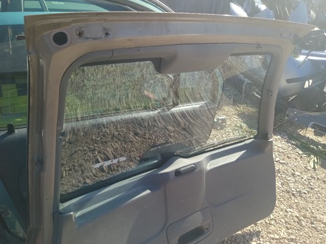 bontott DAEWOO TACUMA Csomagtérajtó (Részeivel)