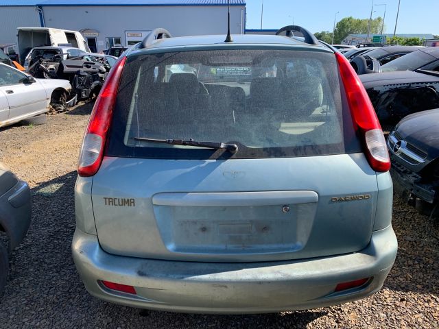 bontott DAEWOO TACUMA Csomagtérajtó (Részeivel)