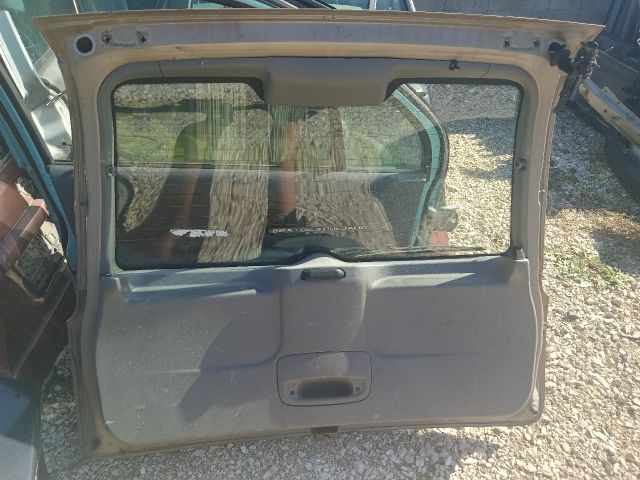 bontott DAEWOO TACUMA Csomagtérajtó (Részeivel)