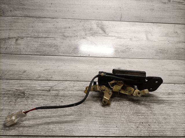 bontott DAEWOO TACUMA Csomagtérajtó Zárszerkezet