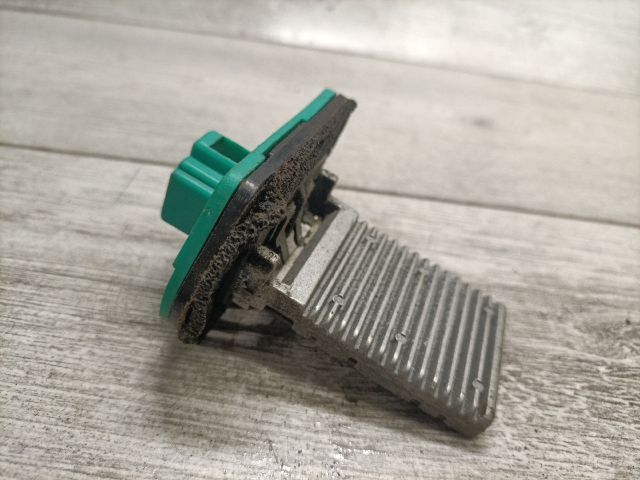 bontott DAEWOO TACUMA Előtét Ellenállás Fűtőmotor