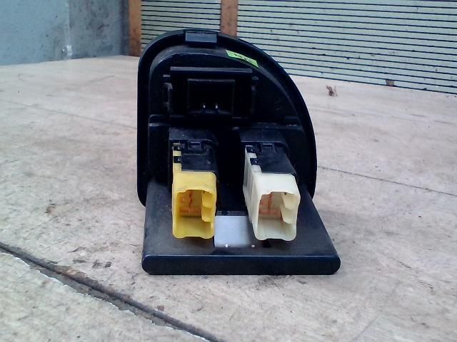 bontott DAEWOO TACUMA Első Ködfényszóró Kapcsoló