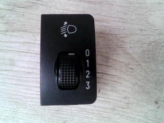 bontott DAEWOO TACUMA Fényszórómagasság Állító Kapcsoló