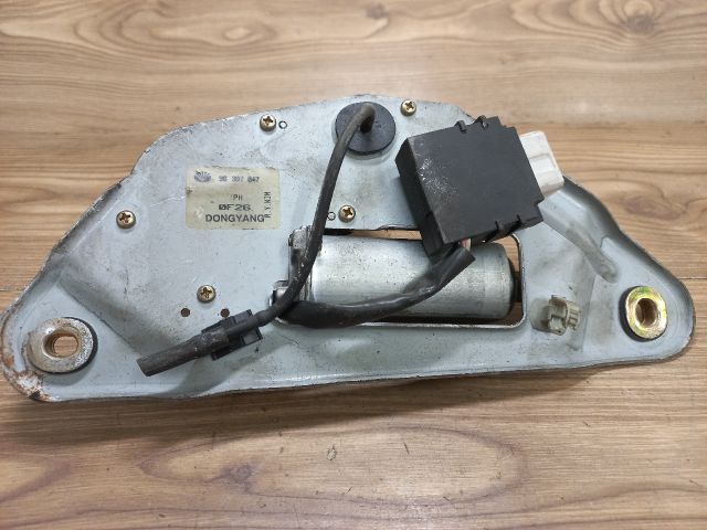 bontott DAEWOO TACUMA Hátsó Ablaktörlő Motor