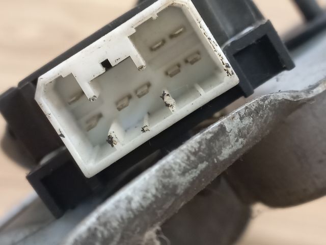 bontott DAEWOO TACUMA Hátsó Ablaktörlő Motor