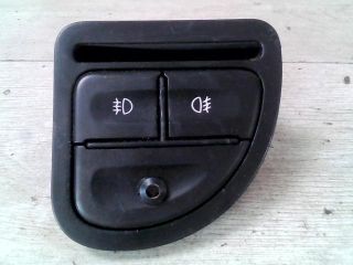 bontott DAEWOO TACUMA Hátsó Ködzárófény Kapcsoló