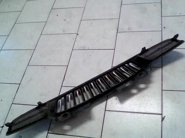 bontott DAEWOO TACUMA Hűtőrács