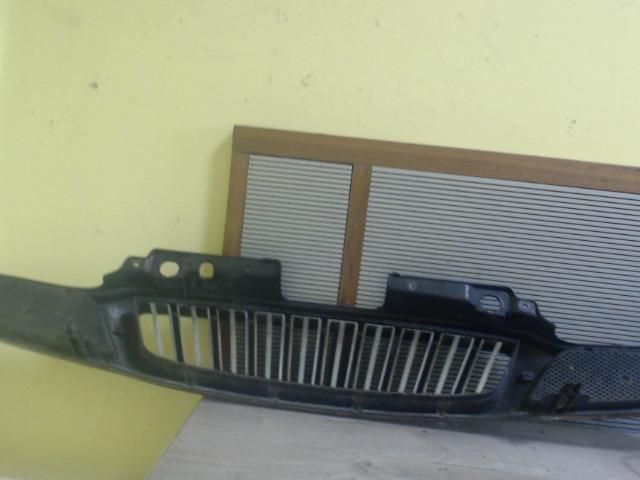 bontott DAEWOO TACUMA Hűtőrács