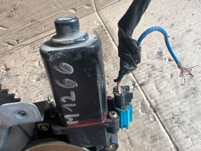 bontott DAEWOO TACUMA Jobb első Ablakemelő Szerkezet (Elektromos)