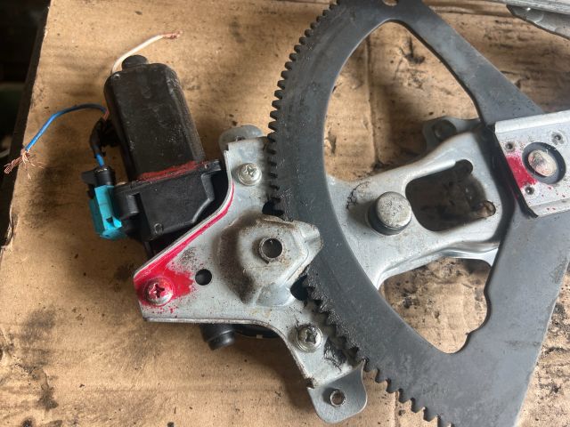 bontott DAEWOO TACUMA Jobb első Ablakemelő Szerkezet (Elektromos)