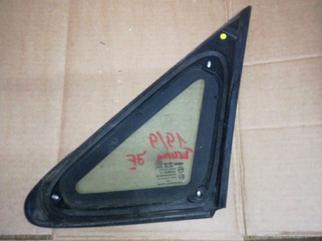 bontott DAEWOO TACUMA Jobb első Fixüveg (Ajtóban)