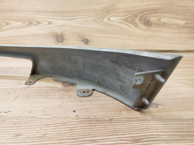 bontott DAEWOO TACUMA Jobb Fényszóró Bajusz Díszléc