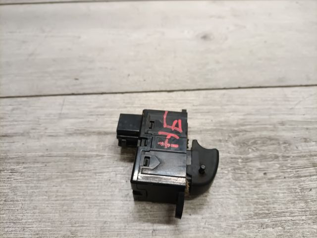 bontott DAEWOO TACUMA Jobb hátsó Ablakemelő Kapcsoló