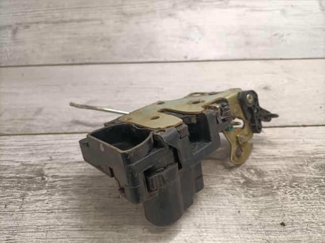 bontott DAEWOO TACUMA Jobb hátsó Ajtózár