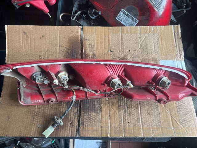 bontott DAEWOO TACUMA Jobb Hátsó Lámpa