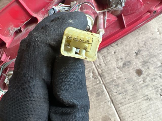 bontott DAEWOO TACUMA Jobb Hátsó Lámpa