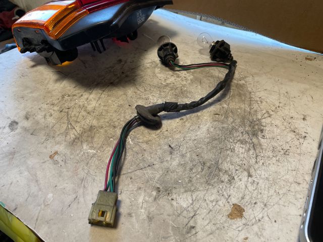 bontott DAEWOO TICO Bal Hátsó Lámpa