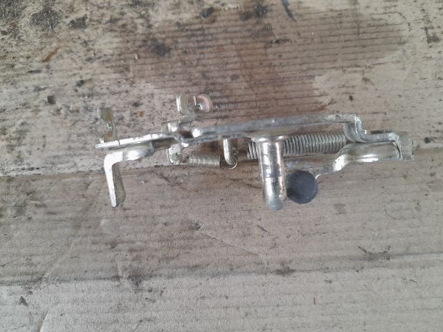 bontott DAEWOO TICO Csomagtérajtó Ütköző