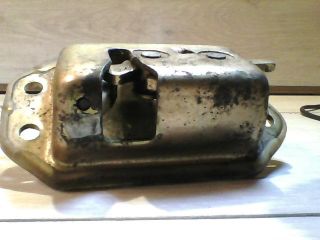 bontott DAEWOO TICO Csomagtérajtó Zárbetét