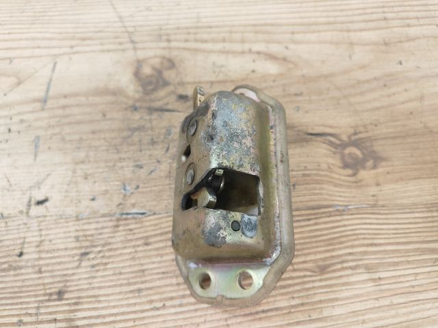 bontott DAEWOO TICO Csomagtérajtó Zárszerkezet