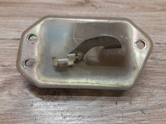 bontott DAEWOO TICO Csomagtérajtó Zárszerkezet