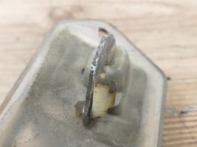 bontott DAEWOO TICO Csomagtérajtó Zárszerkezet