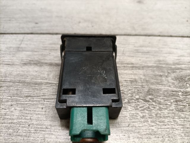 bontott DAEWOO TICO Hátsó Ködzárófény Kapcsoló