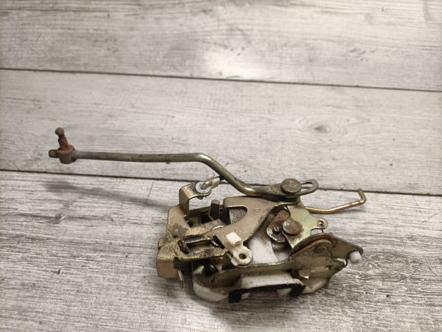 bontott DAEWOO TICO Jobb első Ajtózár