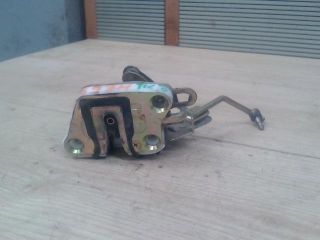 bontott DAEWOO TICO Jobb hátsó Ajtózár