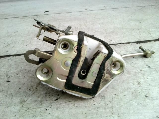 bontott DAEWOO TICO Jobb hátsó Ajtózár