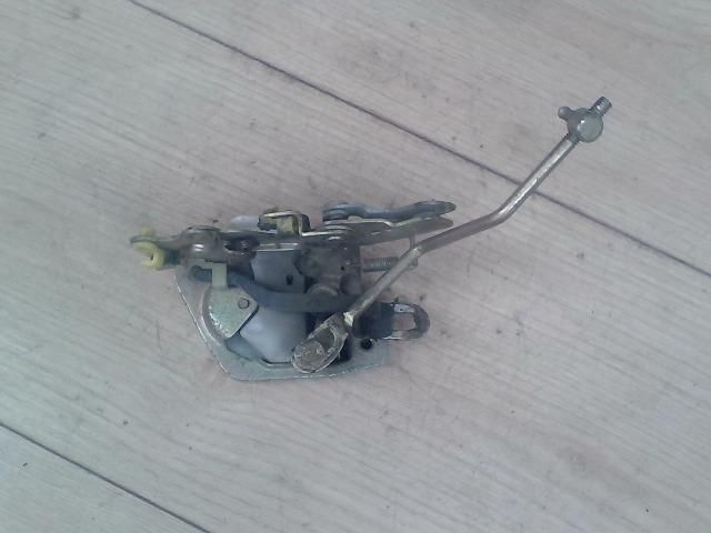 bontott DAEWOO TICO Jobb hátsó Ajtózár