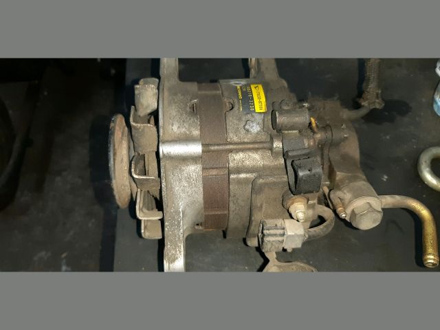 bontott DAIHATSU CHARADE Generátor