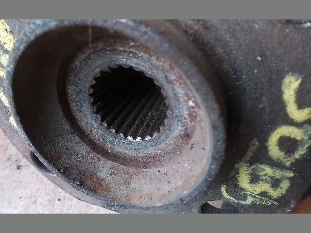 bontott DAIHATSU CHARADE Jobb első Csonkállvány Kerékaggyal