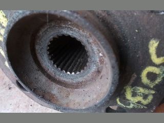 bontott DAIHATSU CHARADE Jobb első Csonkállvány Kerékaggyal