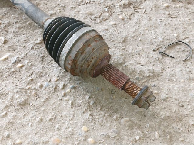 bontott DAIHATSU CHARADE Jobb Féltengely