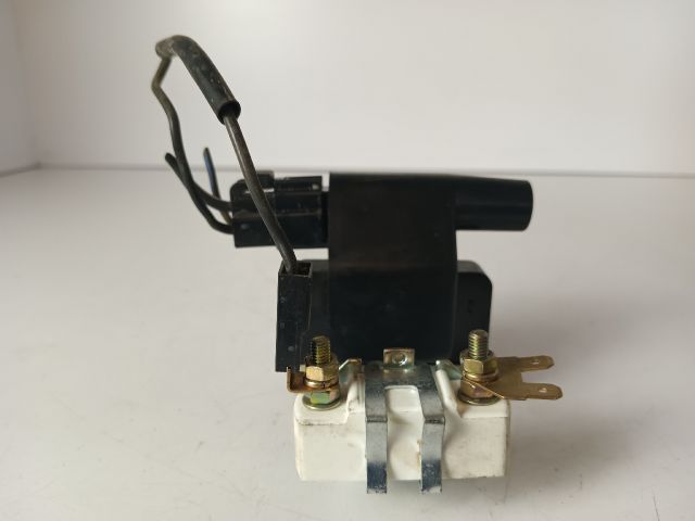 bontott DAIHATSU CHARADE Gyújtótrafó