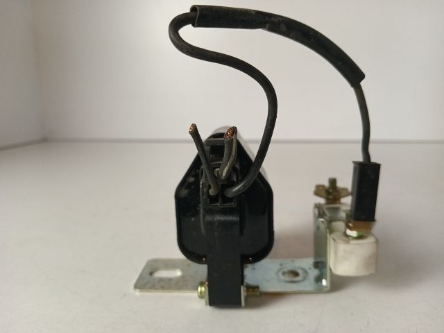 bontott DAIHATSU CHARADE Gyújtótrafó