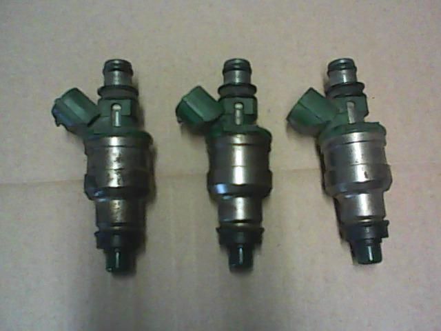 bontott DAIHATSU CHARADE Porlasztó (1 db)