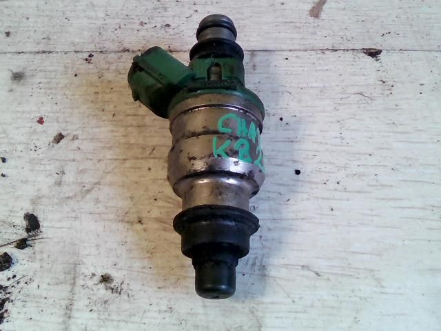 bontott DAIHATSU CHARADE Porlasztó (1 db)