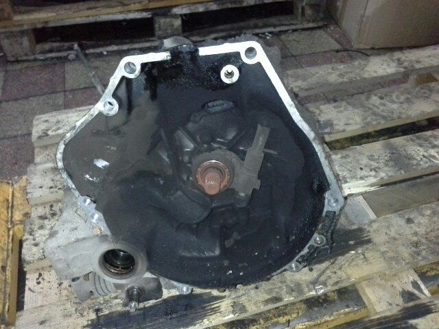 bontott DAIHATSU CHARADE Váltó (Mechanikus)