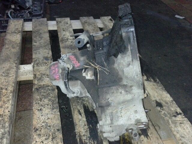 bontott DAIHATSU CHARADE Váltó (Mechanikus)