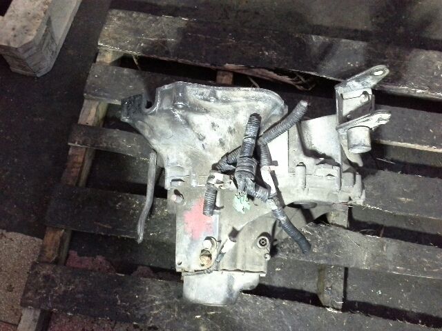 bontott DAIHATSU CHARADE Váltó (Mechanikus)