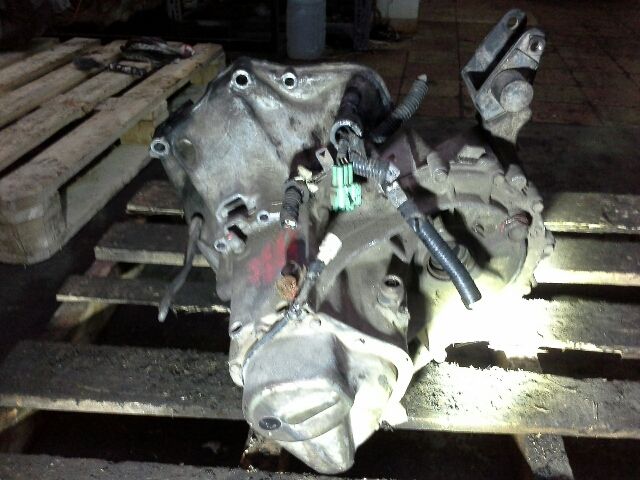 bontott DAIHATSU CHARADE Váltó (Mechanikus)